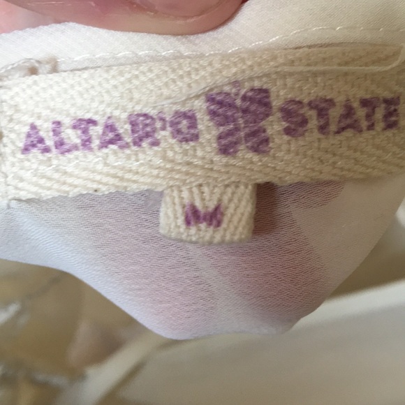 Open back tank top - Picture 3 of 3